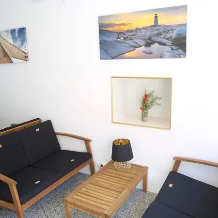 Apartment In Mit Terrasse, Grill Und Garten *